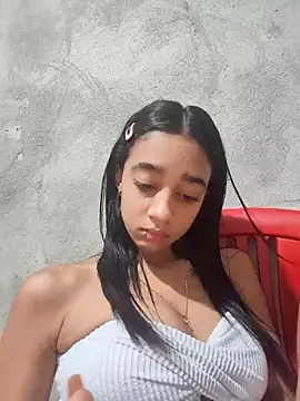 Snapshot of Zoe_Sweett18 chatting on 5, 2, 2026 Zoe Sweett18 online show from 5, 2, 2026