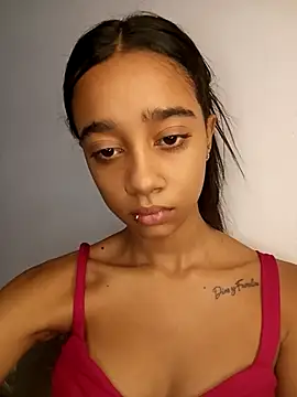 Zoe Sweett18 online show from 17, 4, 2026