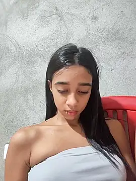 Zoe Sweett18 online show from 8, 1, 2026