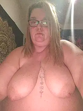 diosacurvy1984 online show from 24, 11, 2025