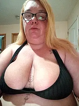 diosacurvy1984 online show from 17, 10, 2025