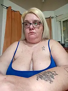 diosacurvy1984 online show from 8, 4, 2026