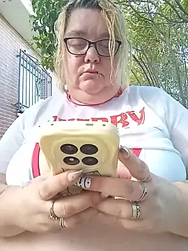 diosacurvy1984 online show from 24, 5, 2026