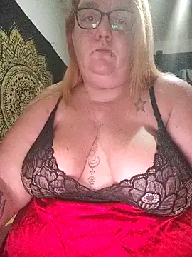 diosacurvy1984 online show from 17, 10, 2025