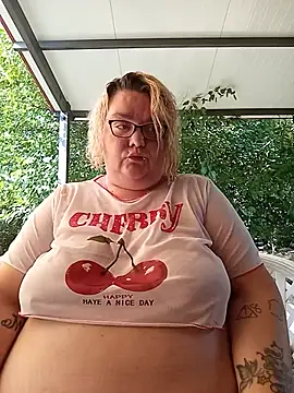 Snapshot of diosacurvy1984 chatting on 8, 7, 2026 diosacurvy1984 online show from 8, 7, 2026