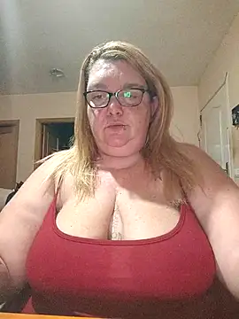 diosacurvy1984 online show from 5, 12, 2025