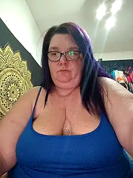 diosacurvy1984 online show from 5, 3, 2026