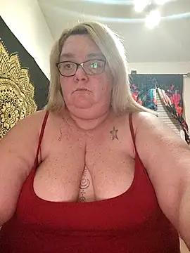 diosacurvy1984 online show from 24, 4, 2026