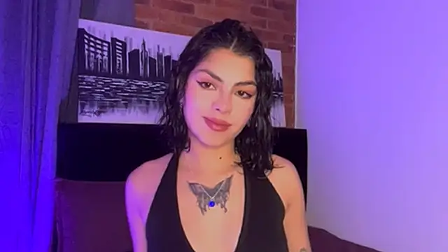 Snapshot of dulcecharlotte_claptone1 chatting on 23, 9, 2025 dulcecharlotte claptone1 online show from 23, 9, 2025