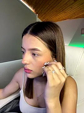 Sofia18 pinkk online show from 12, 10, 2025