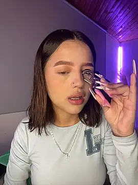 Sofia18 pinkk online show from 24, 3, 2026