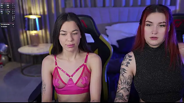 Roxi Twix online show from 19, 2, 2025