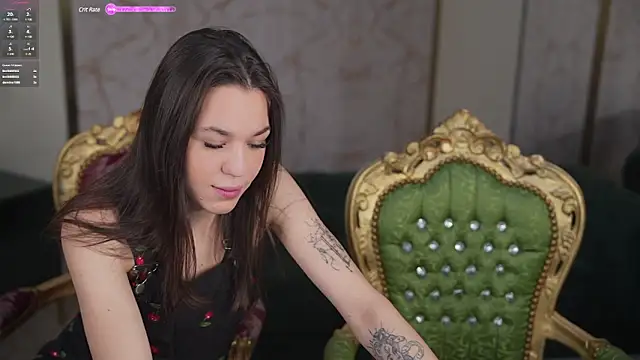 Roxi Twix online show from 9, 3, 2025