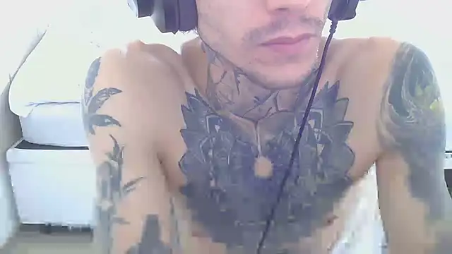 Snapshot of smokingink chatting on 22, 7, 2026 smokingink online show from 22, 7, 2026