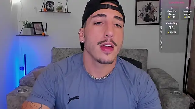 dylanspencer28 online show from 26, 10, 2025