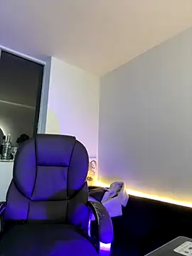 Michell sr online show from 11, 10, 2025