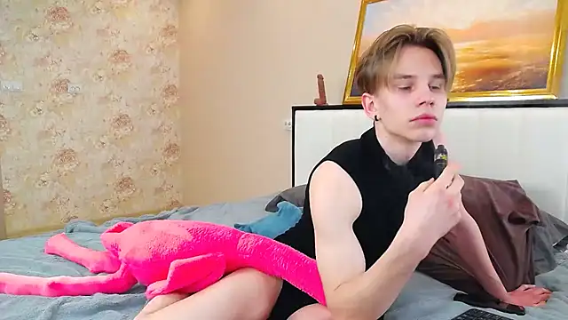  Lonely wolf Love  online show from 19, 1, 2025