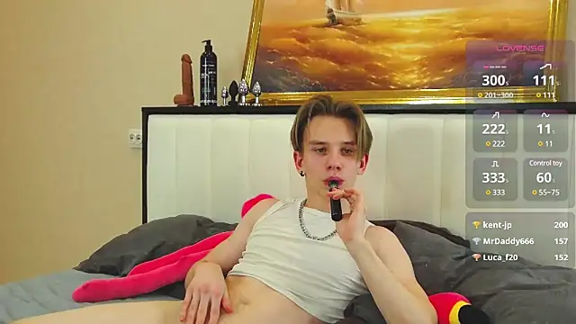  Lonely wolf Love  online show from 9, 2, 2025