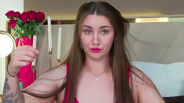 KiraBarlows online show from 24, 9, 2025