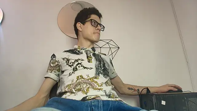 wolfandsky online show from 22, 10, 2025