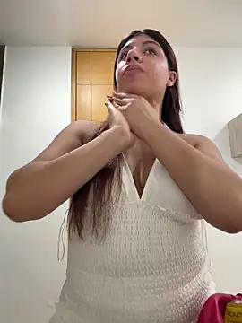 AmandaBrooks 18 online show from 15, 1, 2026