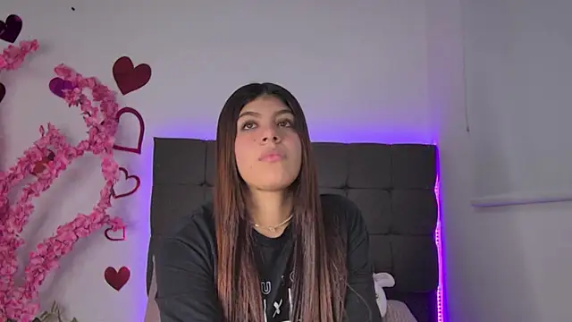 AmandaBrooks 18 online show from 1, 3, 2026