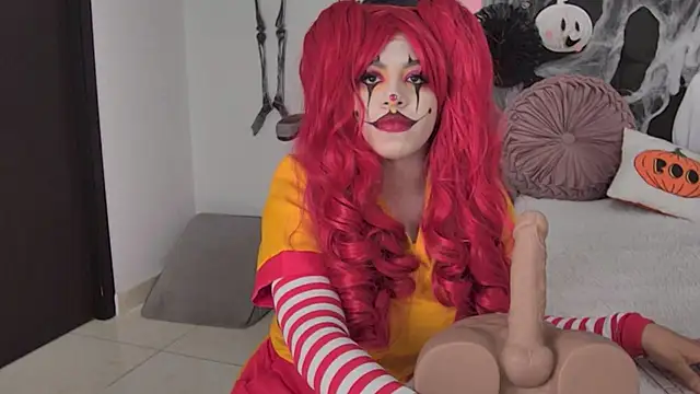 AmandaBrooks 18 online show from 1, 11, 2025