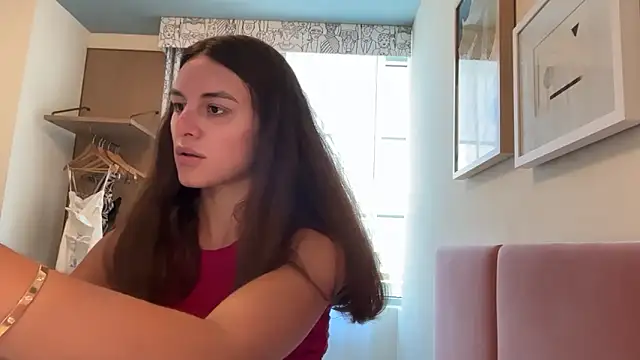 graciesmith27 online show from 10, 5, 2026
