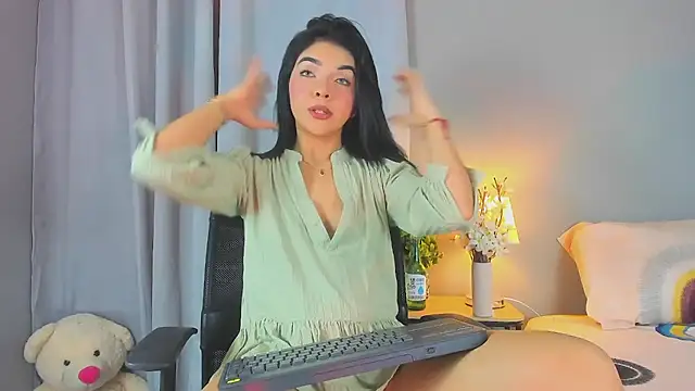 Snapshot of GABRIELAM_MS chatting on 13, 7, 2026 GABRIELAM MS online show from 13, 7, 2026
