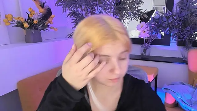 DiaAngell online show from 14, 11, 2025