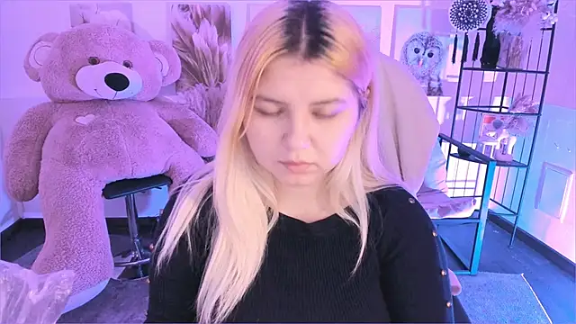 DiaAngell online show from 8, 1, 2026