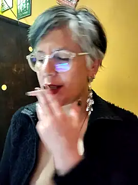 ilonna2025 online show from 24, 5, 2026