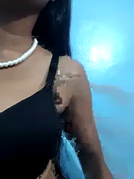 Leoni G online show from 4, 10, 2025