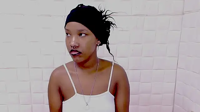 EroticSexyPrada online show from 18, 4, 2026