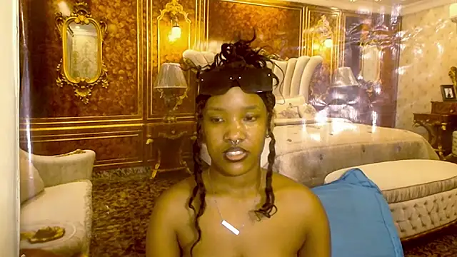 EroticSexyPrada online show from 12, 4, 2026