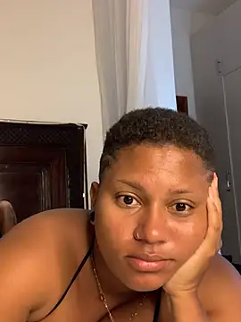 Snapshot of madell chatting on 19, 7, 2026 madell online show from 19, 7, 2026