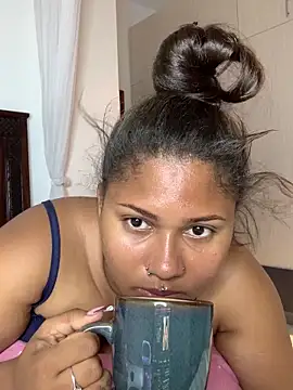 Snapshot of madell chatting on 1, 11, 2025 madell online show from 1, 11, 2025