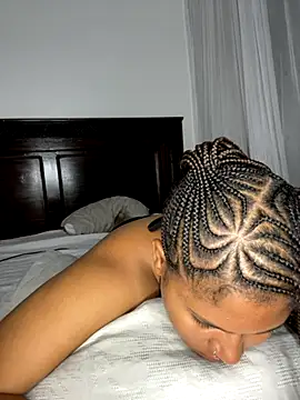 Snapshot of madell chatting on 19, 9, 2025 madell online show from 19, 9, 2025