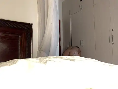 Snapshot of madell chatting on 12, 7, 2026 madell online show from 12, 7, 2026