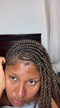 Snapshot of madell chatting on 15, 2, 2026 madell online show from 15, 2, 2026