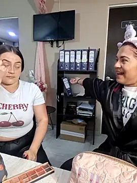 Sophie new25 online show from 2, 4, 2026