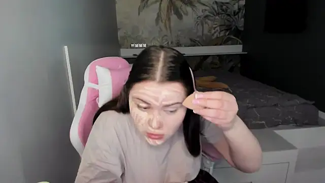 Ledi Britmi online show from 5, 3, 2025