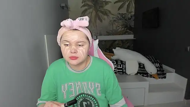 Ledi Britmi online show from 27, 1, 2025