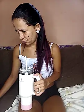 Alyne69PB online show from 24, 10, 2025