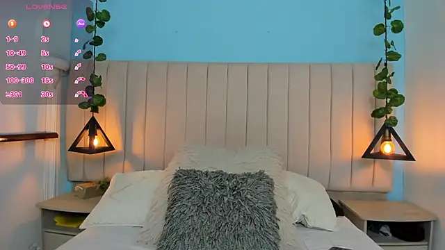 Snapshot of Paulina_Lopezz chatting on 6, 2, 2025 Paulina Lopezz online show from 6, 2, 2025