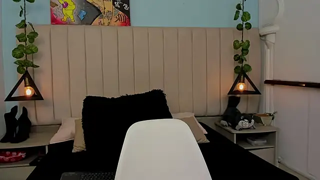 Snapshot of Paulina_Lopezz chatting on 23, 10, 2025 Paulina Lopezz online show from 23, 10, 2025