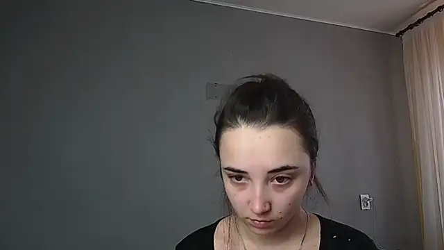 Eva Gloryy online show from 4, 4, 2026