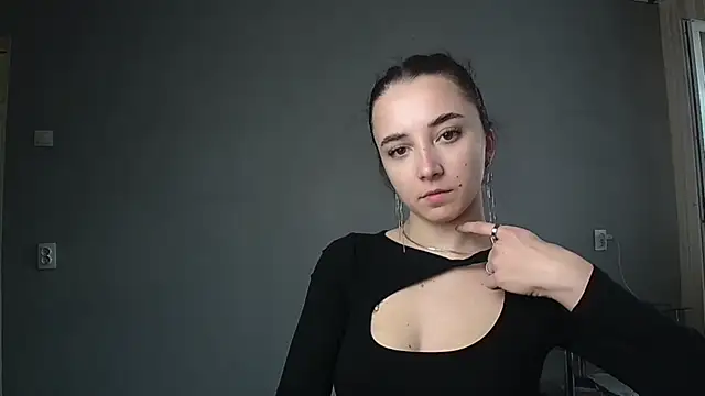 Snapshot of Eva_Gloryy chatting on 21, 3, 2025 Eva Gloryy online show from 21, 3, 2025