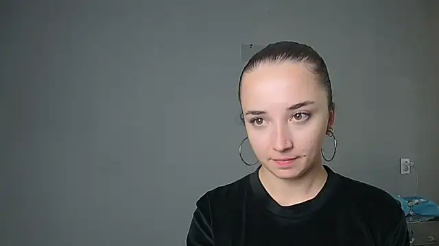 Snapshot of Eva_Gloryy chatting on 13, 10, 2025 Eva Gloryy online show from 13, 10, 2025