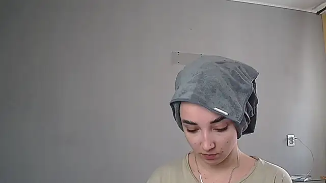 Eva Gloryy online show from 22, 3, 2026